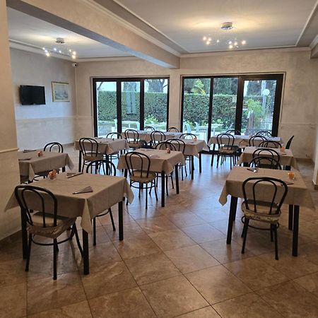 Hotel Francesco Padenghe sul Garda Exteriér fotografie